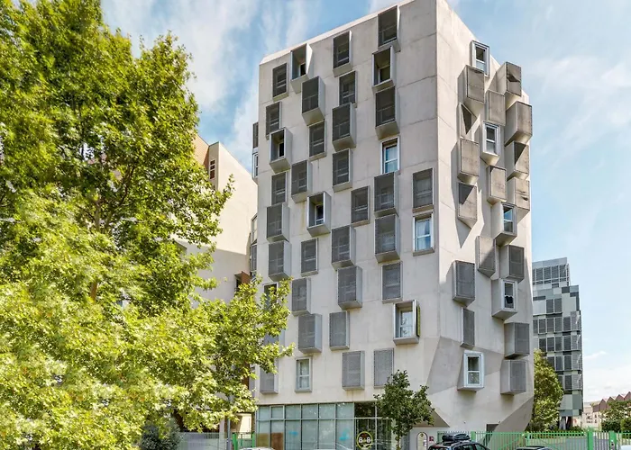 B&B HOTEL Marseille Euromed
